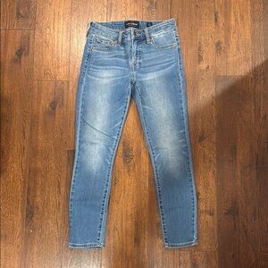 Lucky Brand Women's Faded Light Blue Skinny Jeans - Size 0/25